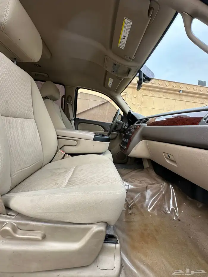 شيفروليه تاهو LT 2011 نظيف للبيع 9