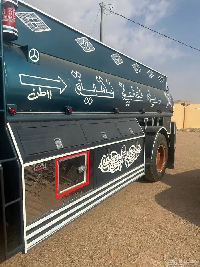 عايدي بوز للبيع 83 18