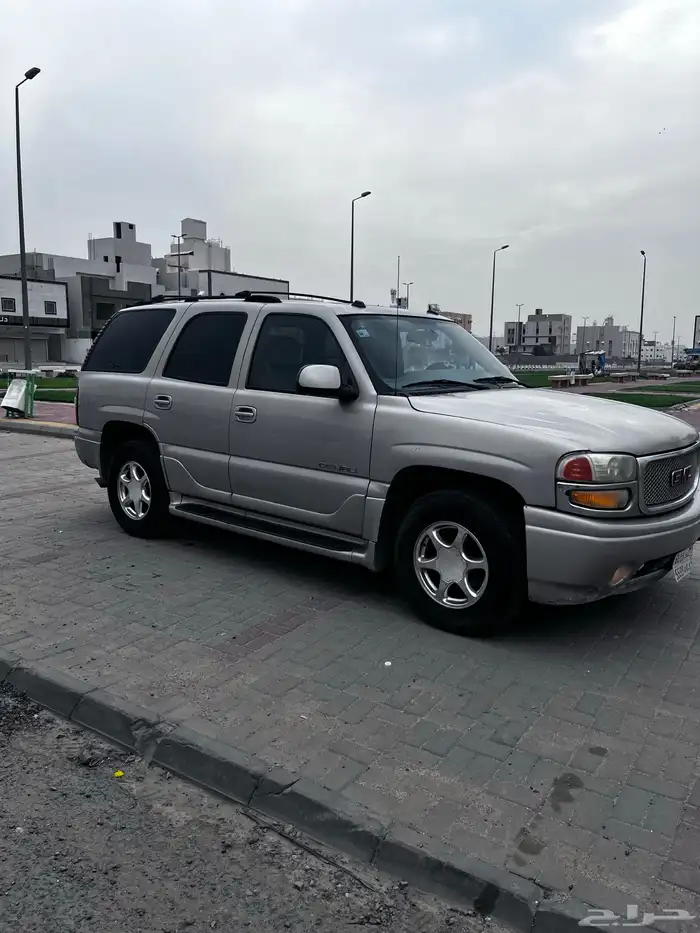 جمس دينالي 2005 ماشي 218 ألف قابل لزياده 2