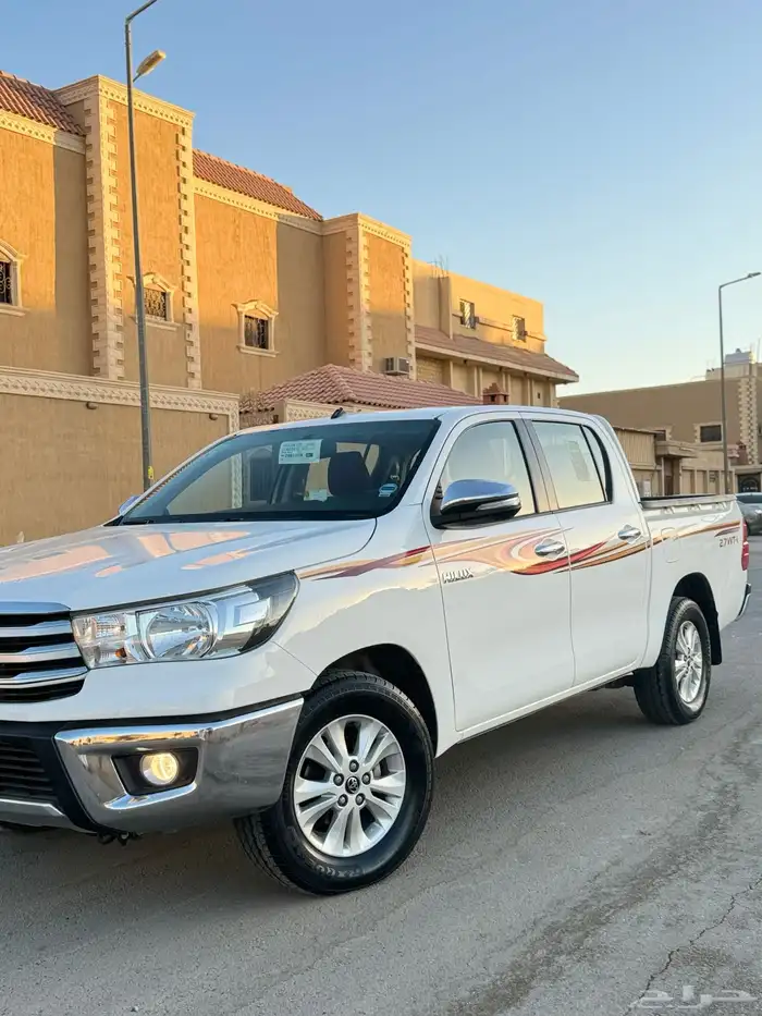 هايلكس 2016 مخزن 1