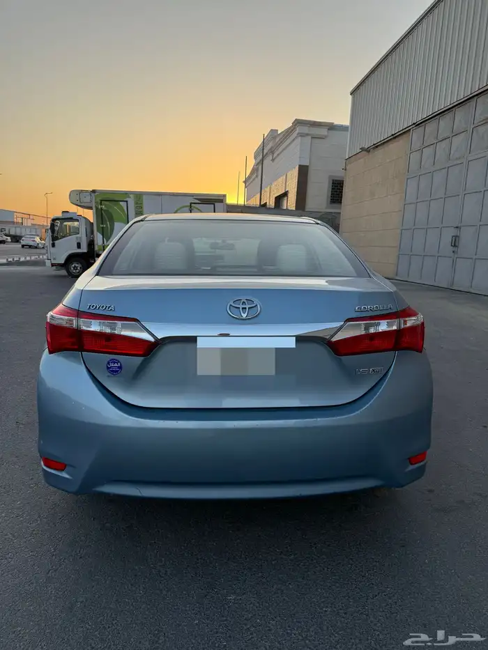 كورولا 2016 XLI - عداد 348 الف كم 5