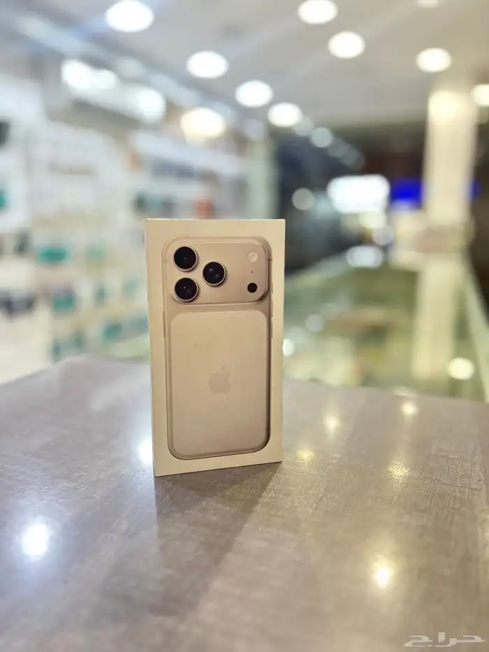 أيفون 17 برو ابيض. 256قيقا 0