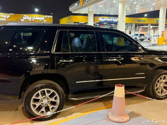 جي ام سي يوكن 2019 (((نظيف))) للبيع 3