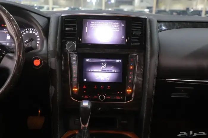 نيسان باترول 2020 فل كامل شبه جديد 10