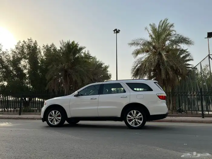 دودج دورانجو 2013 (( بحالة ممتازة )) 17