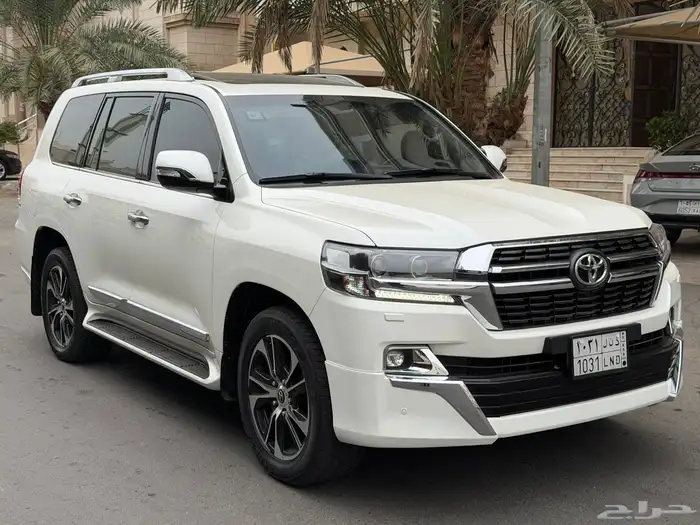 لاندكروزر تورينق ديزل 2021 فل كامل وكاله الحد 4