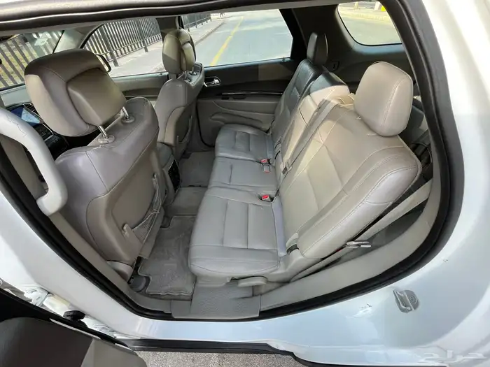 دودج دورانجو 2013 (( بحالة ممتازة )) 37