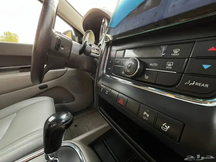 دودج دورانجو 2013 (( بحالة ممتازة )) 45