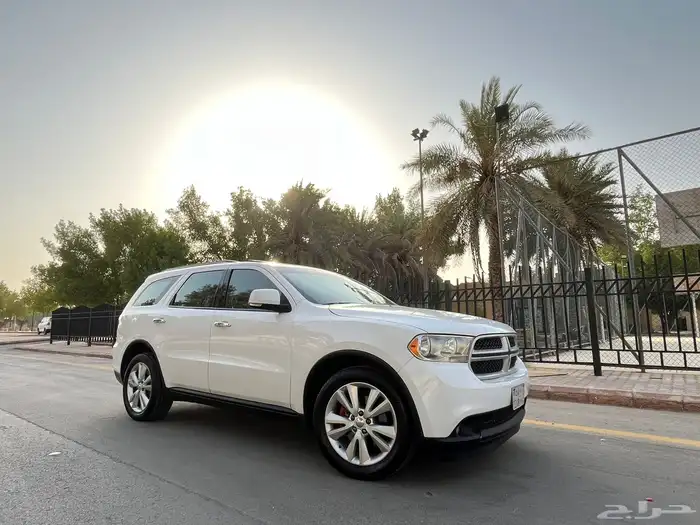 دودج دورانجو 2013 (( بحالة ممتازة )) 19