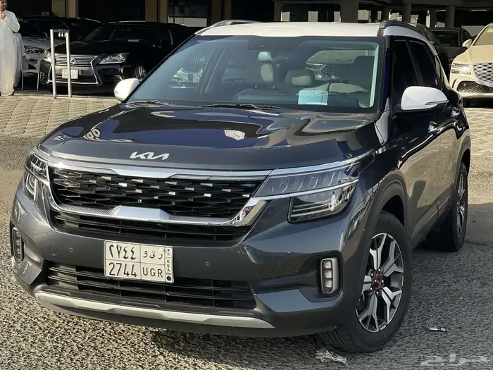 كيا سيلتوس 2023 نص فل 10