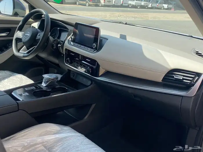 نيسان اكستريل ستندر 7 مقاعد دبل وبدون 2026 كاش اقساط 6