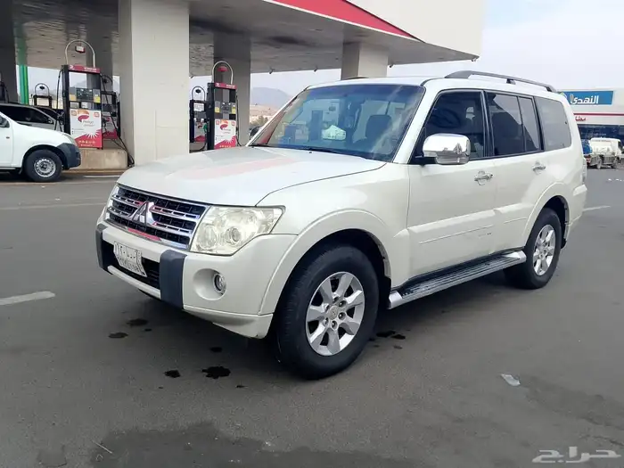 ميتسوبيشي باجيرو 2010 1