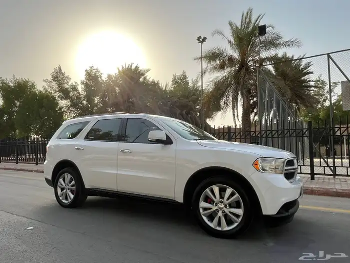 دودج دورانجو 2013 (( بحالة ممتازة )) 29