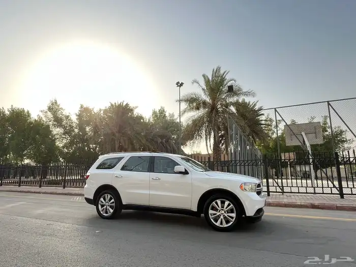 دودج دورانجو 2013 (( بحالة ممتازة )) 22