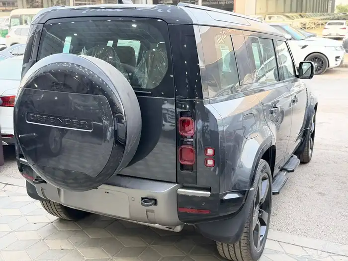 ديفندر HSE وارد الناغي 6 سلندر 2025 4