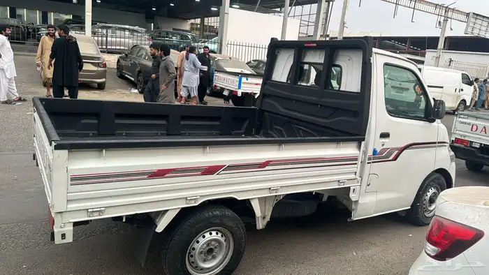 دباب دهاتسون 2014للإيجار مكيف 1