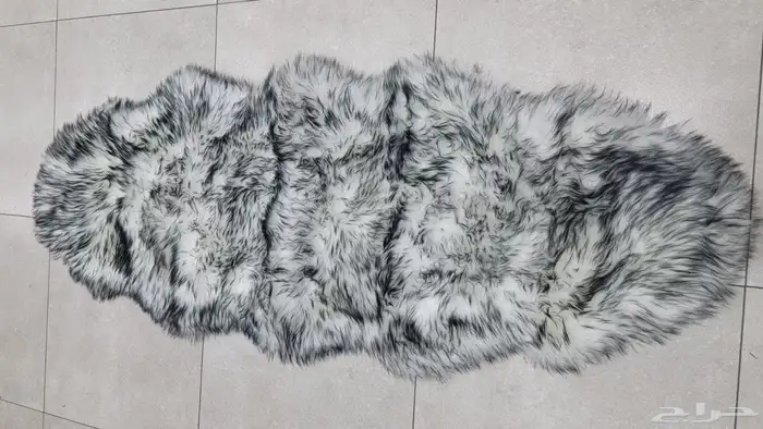 جاعد فرو صناعي رصاصي وبيج 0