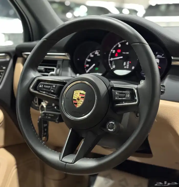 بورش ماكان موديل 2024 فل كامل جديد . 14