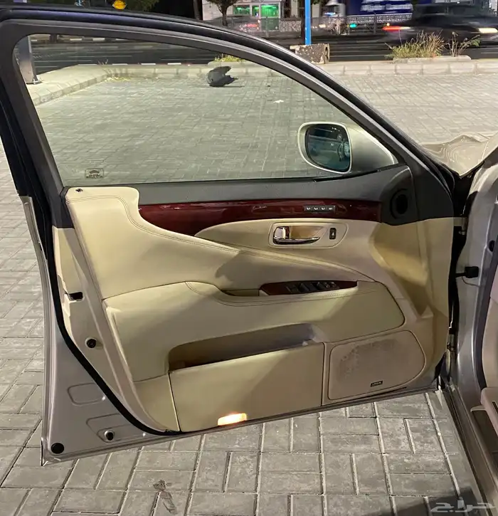 لكزس LS460 2010 شورت 13