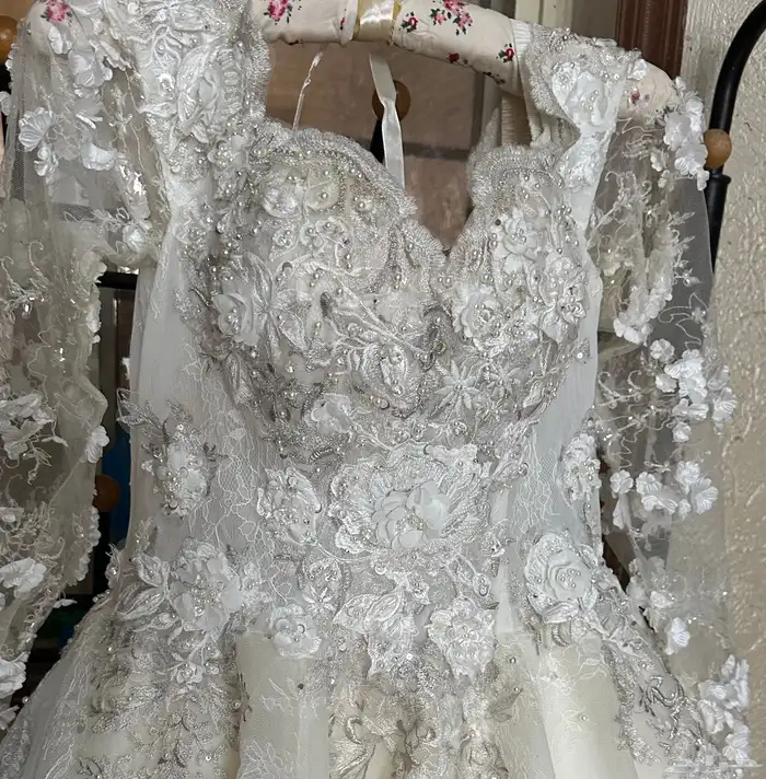 فستان زواج قابل للتفاوض 2