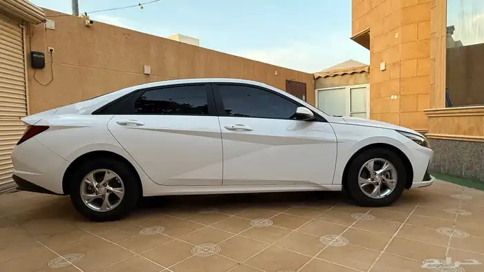 هونداي النترا موديل 22 بنزين 12