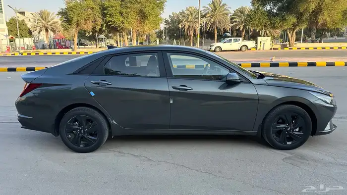 النترا 2023 سمارت 1