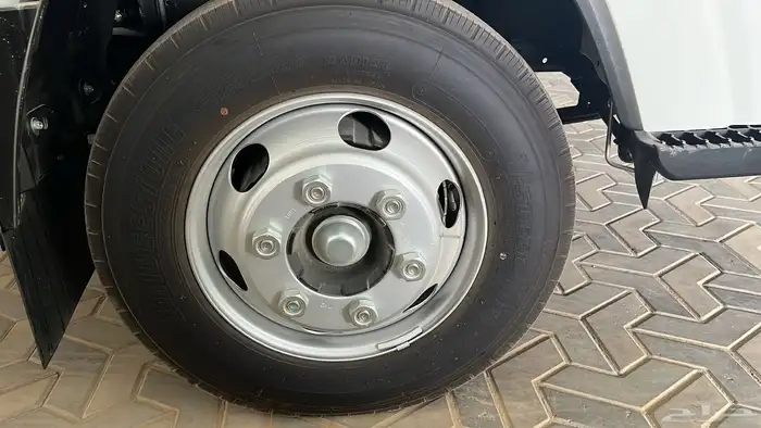 ايسوزو دينا 4 5 6 7.5. طن. كاش واقساط للشركات 7