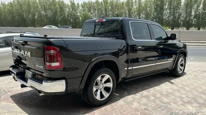 Dodge Ram Limited 2021 V8 15