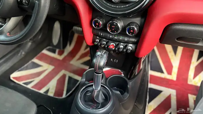 ميني كوبر 2018 JOHN COOPER WORKS اعلى فئه ( نظيف للغاية ) 45