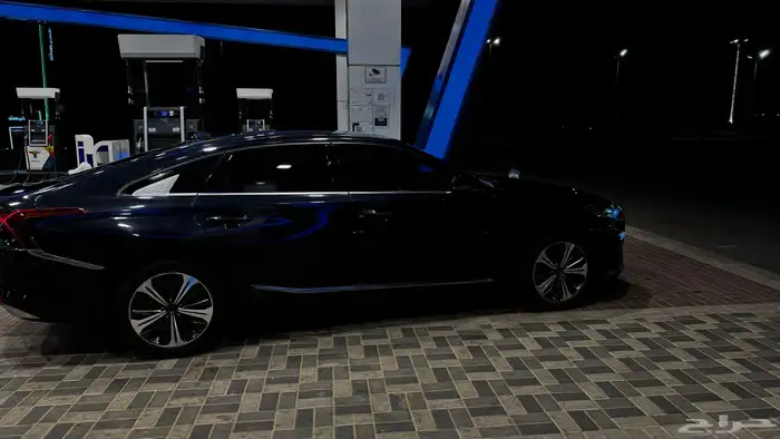 كيا k8 ستاندر 4