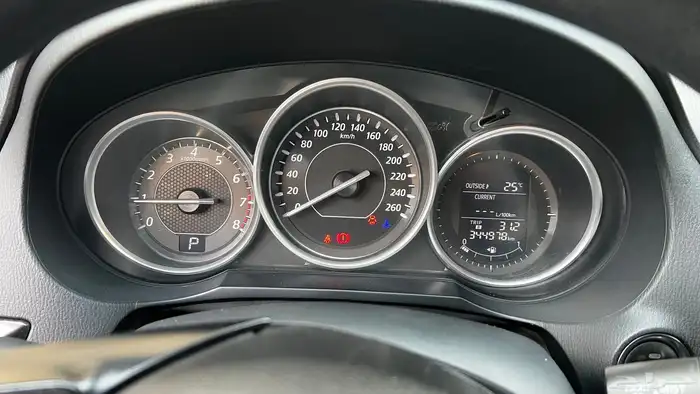 مازدا 6 موديل 2015 8