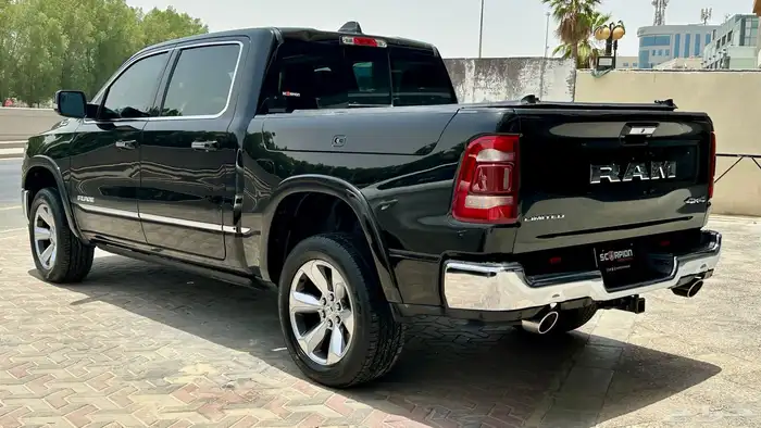 Dodge Ram Limited 2021 V8 8