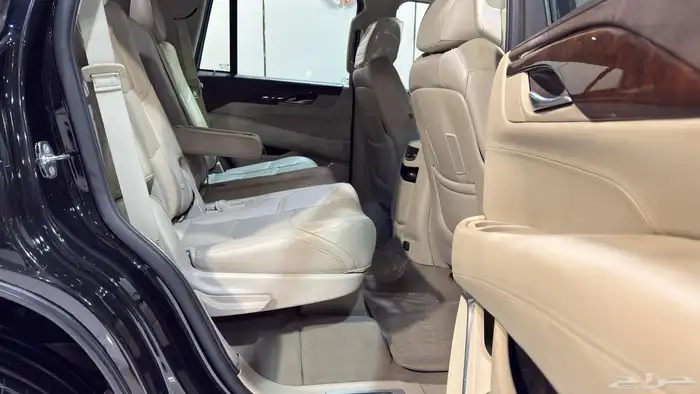 سكاليد 2015 ( فل كامل ) بحالة ممتازة 18