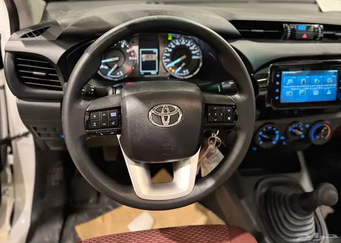 تويوتا هايلوكس 2025 غماره بنزين جديد اصفار اقل سعر 14