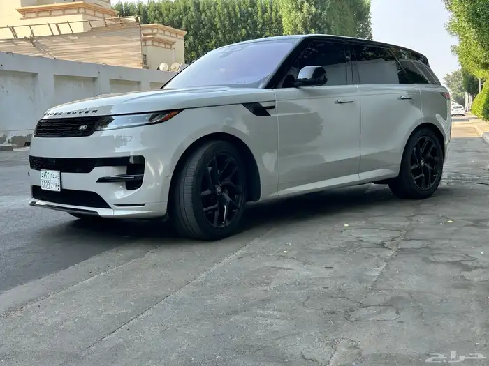 ارخص رنج روفر سبورت P400 S Dynamic في السعودية 5