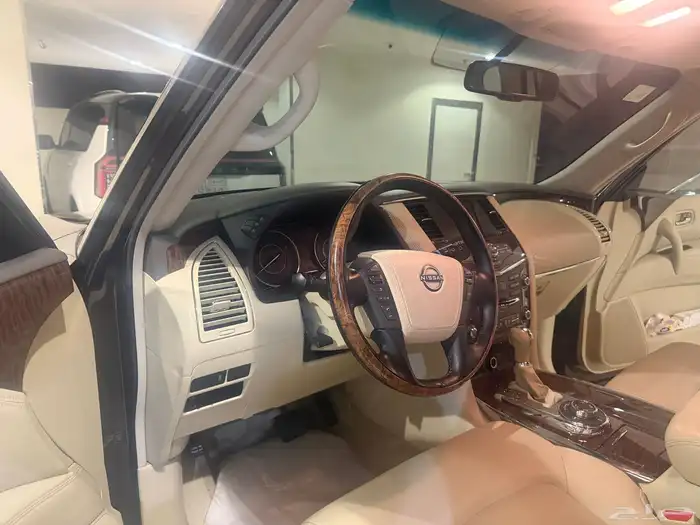 باترول 8 سلندر مكينة ال 400 2017 مروحتين 10