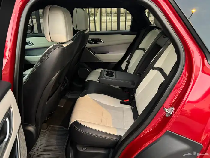 رنج روفر فيلار موديل 2018 ( بحالة ممتازة ) 32