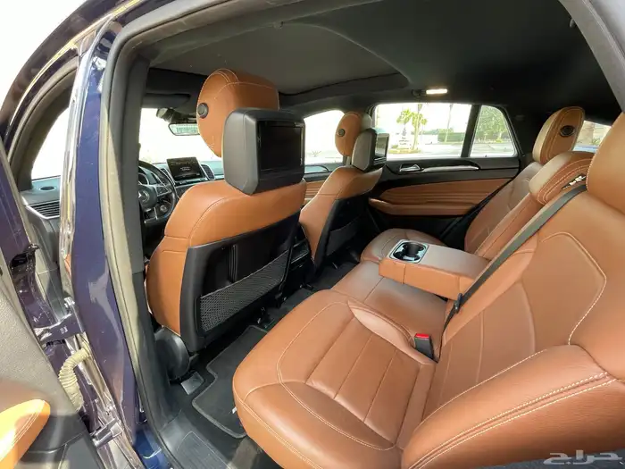 مرسيدس GLE 43 فل كامل للبيع 2017 ممشى قليل 16