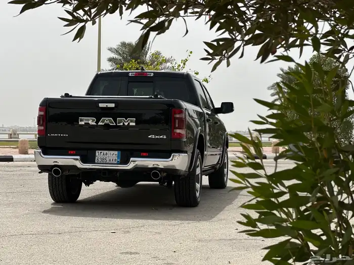 Dodge Ram Limited 2021 V8 30