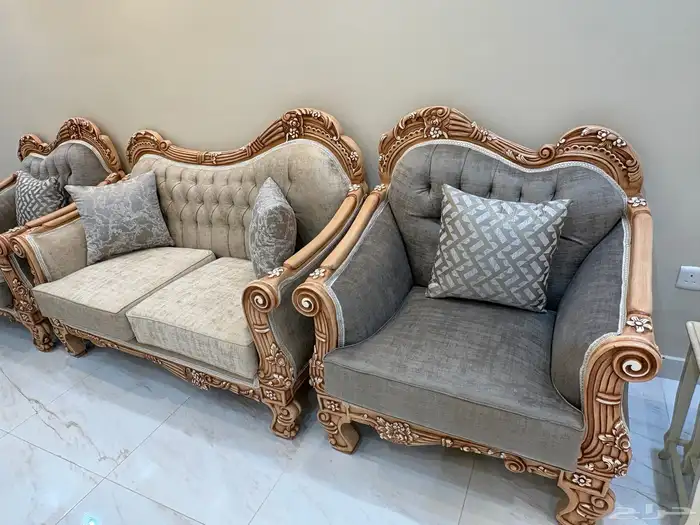 كنب مجلس مع الطاولات 4