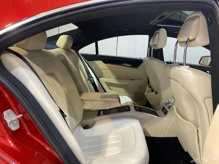 مرسيدس CLS350 2015 بحالة نظيفة 19
