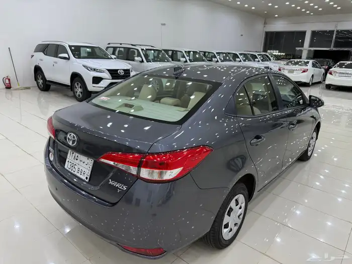 تويوتا يارس 2022 سعودي استاندر 30