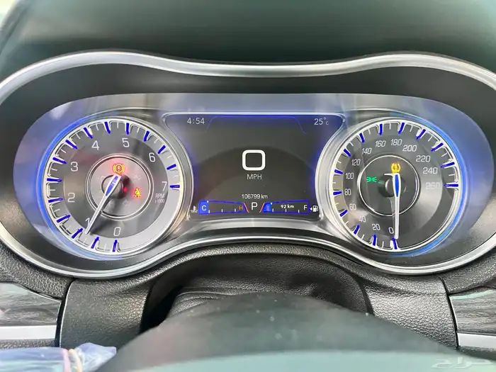 كرايزلرM300 موديل 2021 11