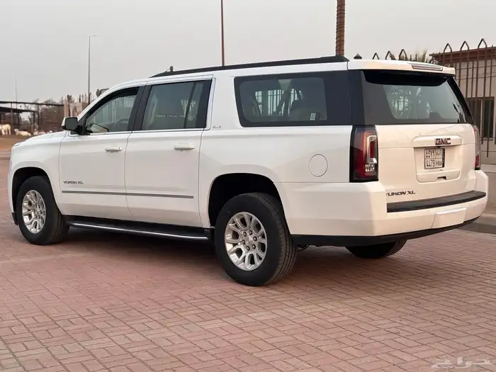 جمس يوكون XL طويل مطور SLE بدون دبل موديل 2020 46
