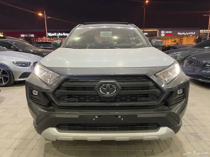 تويوتا راف 4 2025 أدفنشر سعودي ( بنزين) 2.5L 6