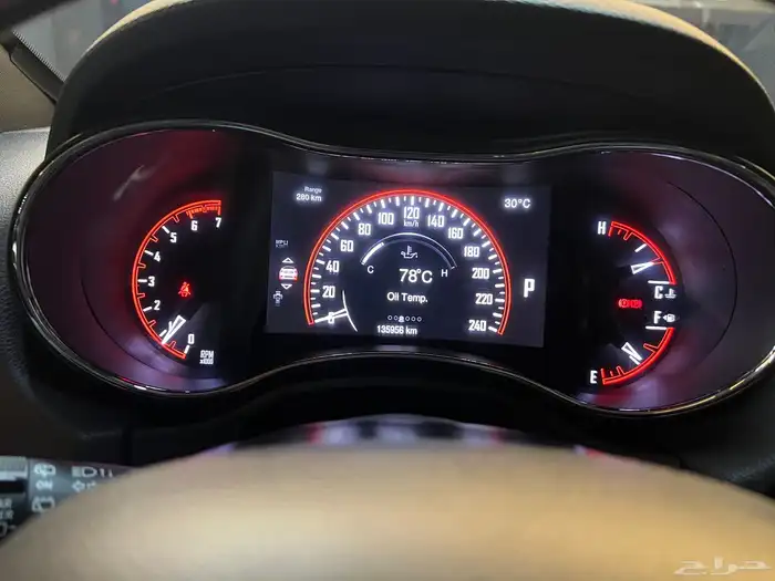 دودج دورانجو 2015 RT HEMI V8 اعلى فئة ممشى قليل 9