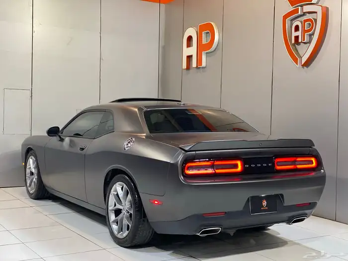 دودج تشالنجر GT 2019 عداد 62 الف بحالة الوكالة 7