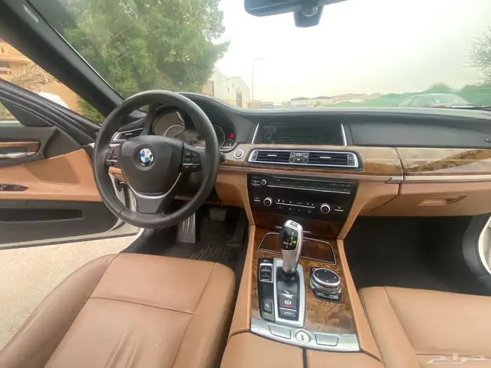 بس ام دبليو. 730Li 2014 13