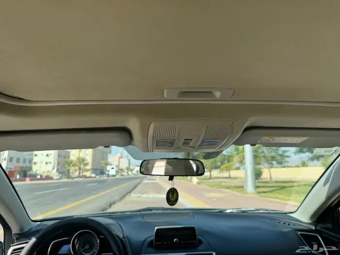 مازدا 3 فل كامل مخزنه بحالة الوكالة 2016 17