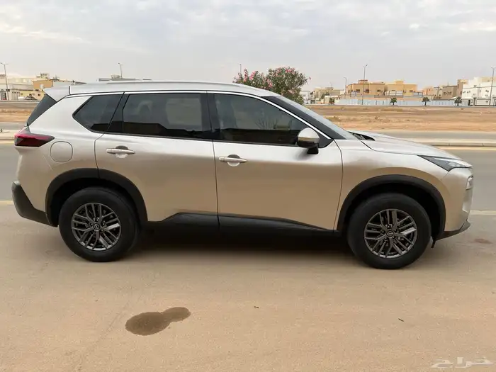 نيسان اكستريل 2023 نظيف 12